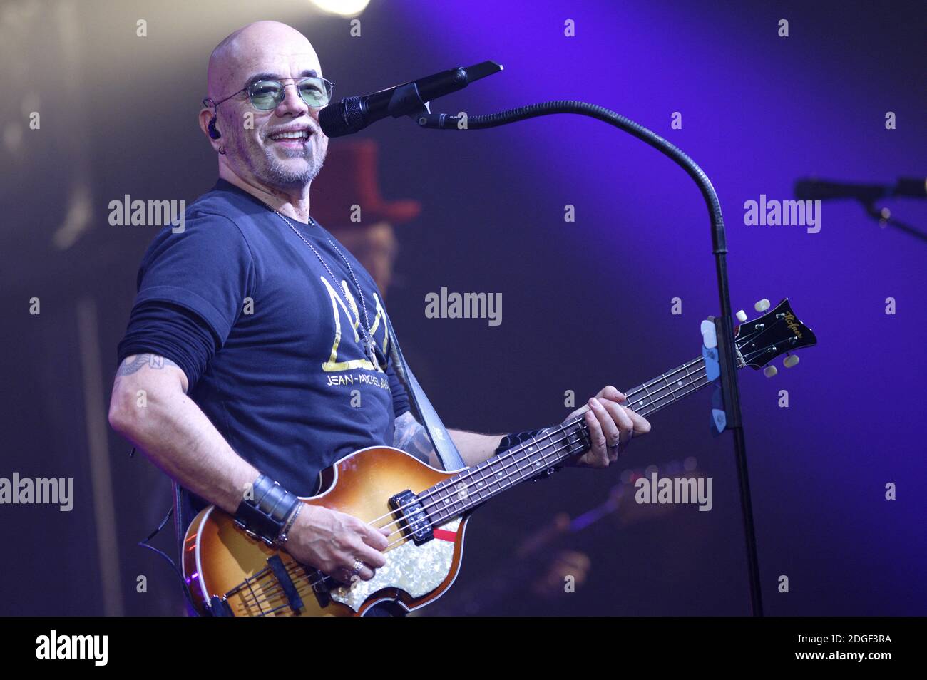 Le chanteur français Pascal Obispo joue en direct sur scène à 'le Tigre' avec son 'Pascal Obispo Tour', le 22 mars 2019 à Margny-les-Compiegne, près de Compiegne, en France. Photo par Edouard Bernaux/Abacapress.com Banque D'Images