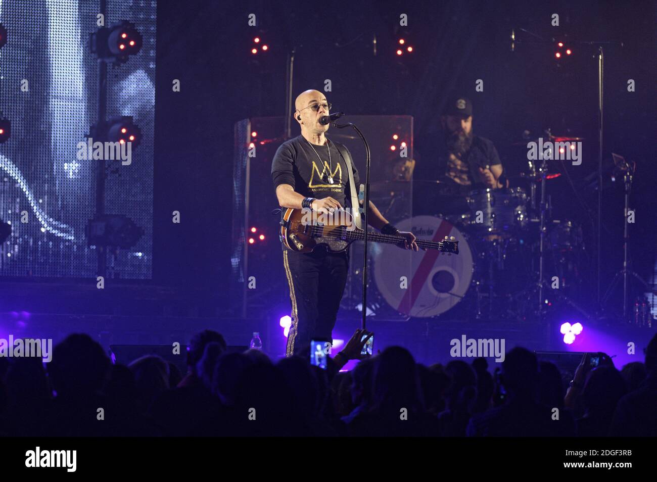 Le chanteur français Pascal Obispo joue en direct sur scène à 'le Tigre' avec son 'Pascal Obispo Tour', le 22 mars 2019 à Margny-les-Compiegne, près de Compiegne, en France. Photo par Edouard Bernaux/Abacapress.com Banque D'Images