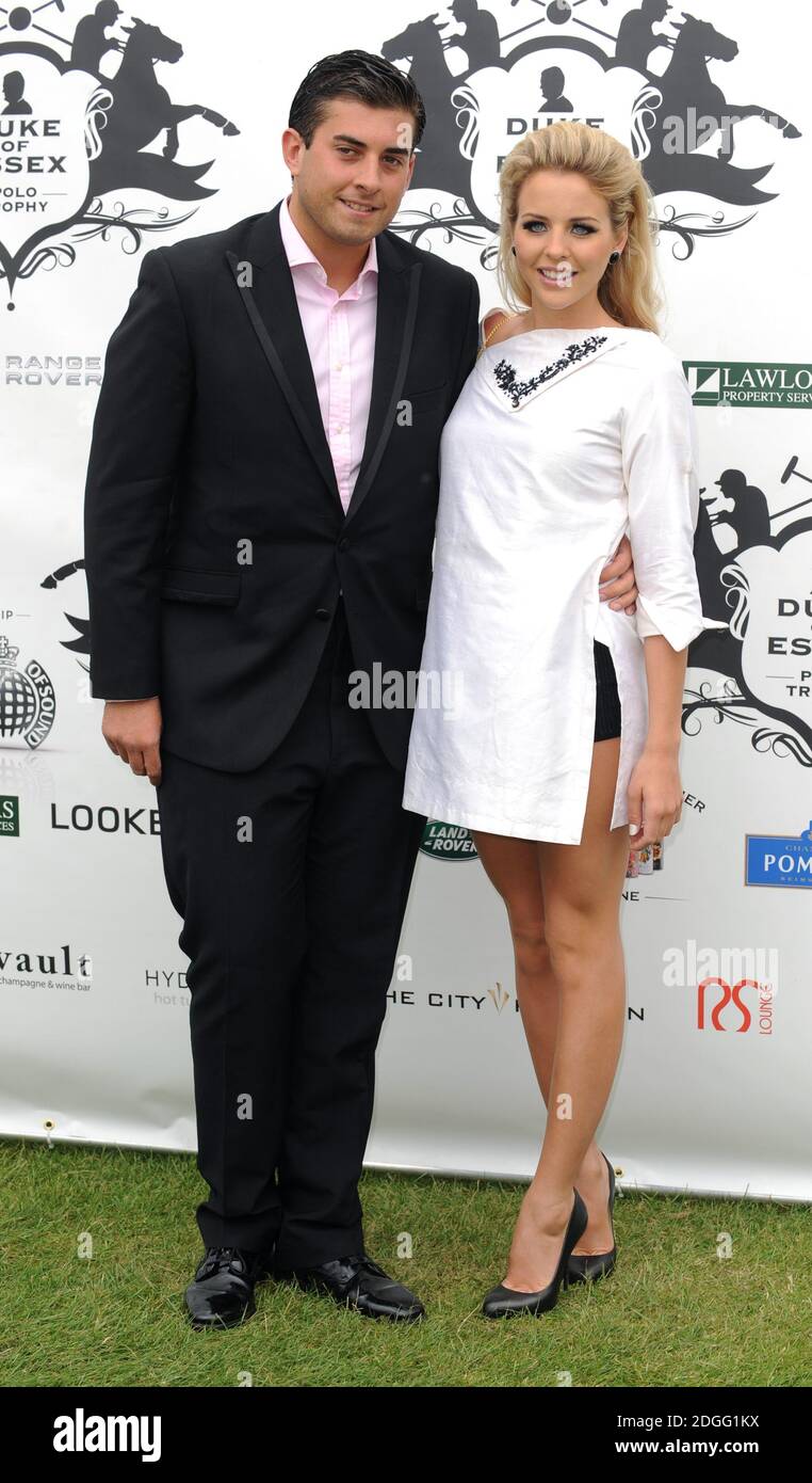 Lydia Bright et James « Arg » argent arrivent pour le Duke of Essex Polo, Gayners Park, Essex. Banque D'Images