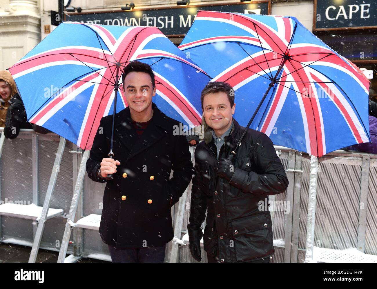 ANT McPartlin et Declan Donnelly aka Ant et DEC arrivant aux Britains, Got Talent London Auditions, le London Palladium. Banque D'Images ANT McPartlin et Declan Donnelly aka Ant et DEC arrivant aux Britains, Got Talent London Auditions, le London Palladium. Banque D'Images