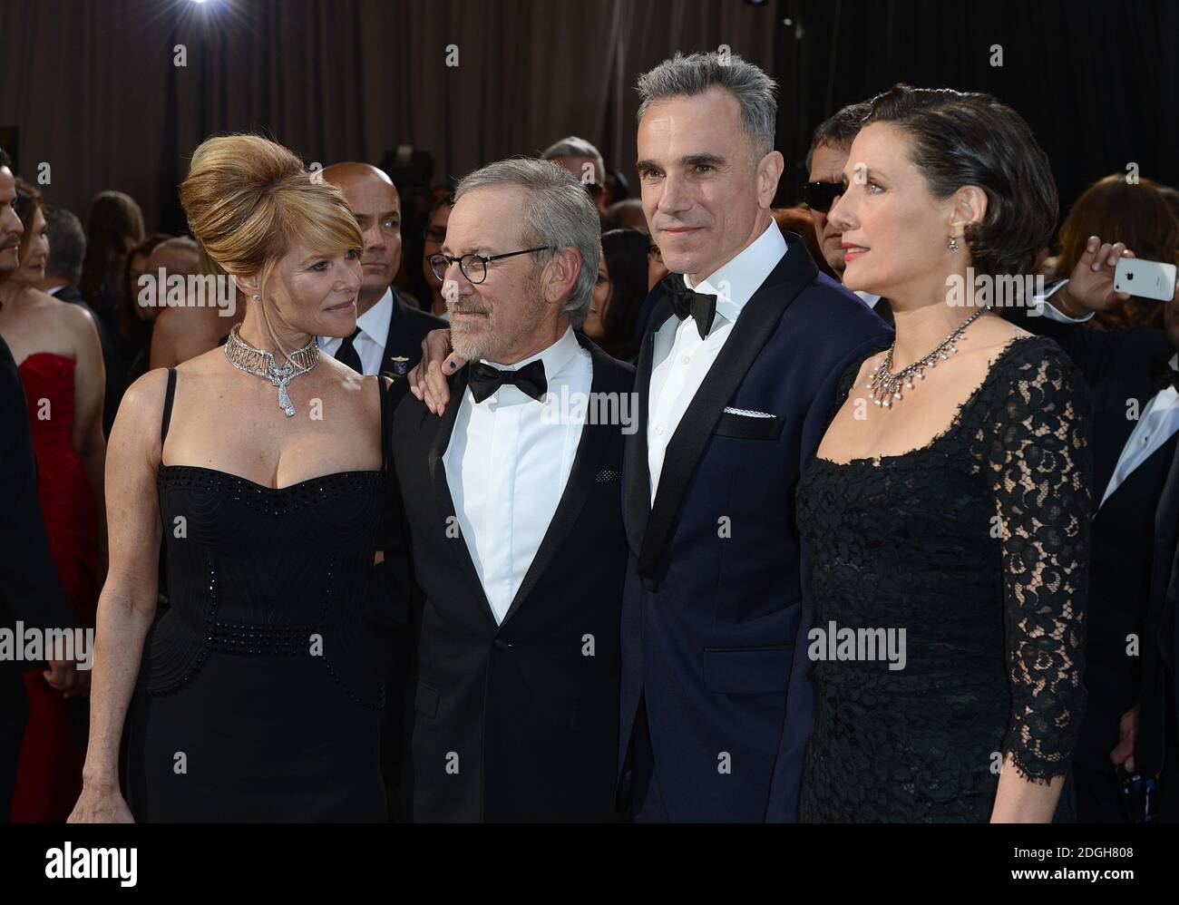 Kate Capshaw, Steven Spielberg, Daniel Day-Lewis et Rebecca Miller arrivent pour les 85e Academy Awards au Dolby Theatre de Los Angeles. Banque D'Images