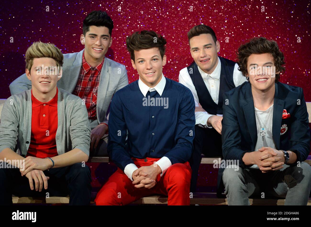 Des modèles de cire de Naill Horan, Zayn Malik, Louis Tomlinson, Liam Payne et Harry Styles de The Band One Direction sont dévoilés à Madame Tussauds à Londres. Banque D'Images