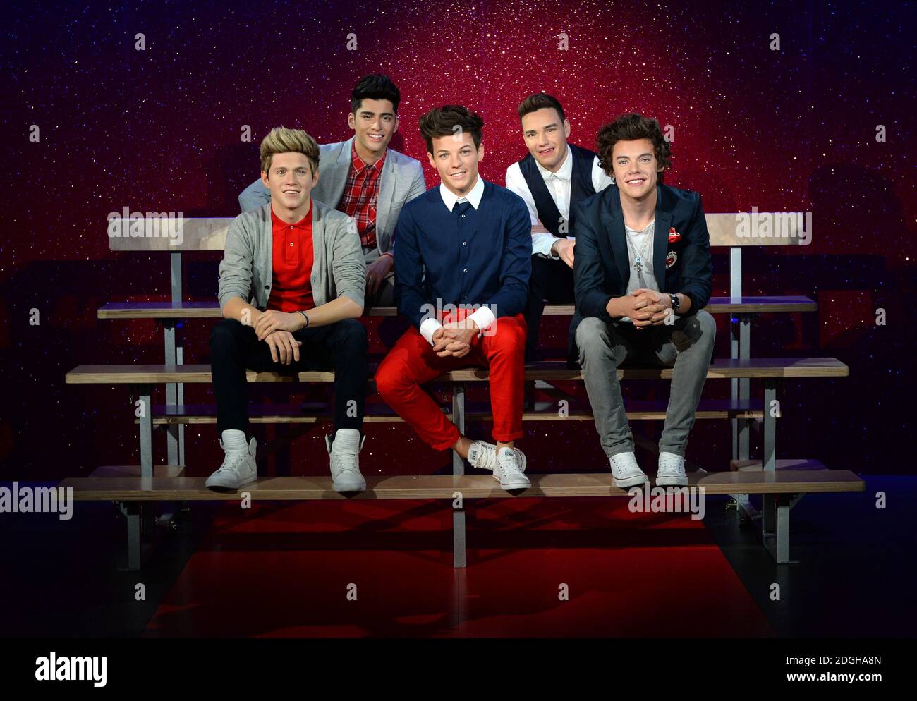 Des modèles de cire de Naill Horan, Zayn Malik, Louis Tomlinson, Liam Payne et Harry Styles de The Band One Direction sont dévoilés à Madame Tussauds à Londres. Banque D'Images