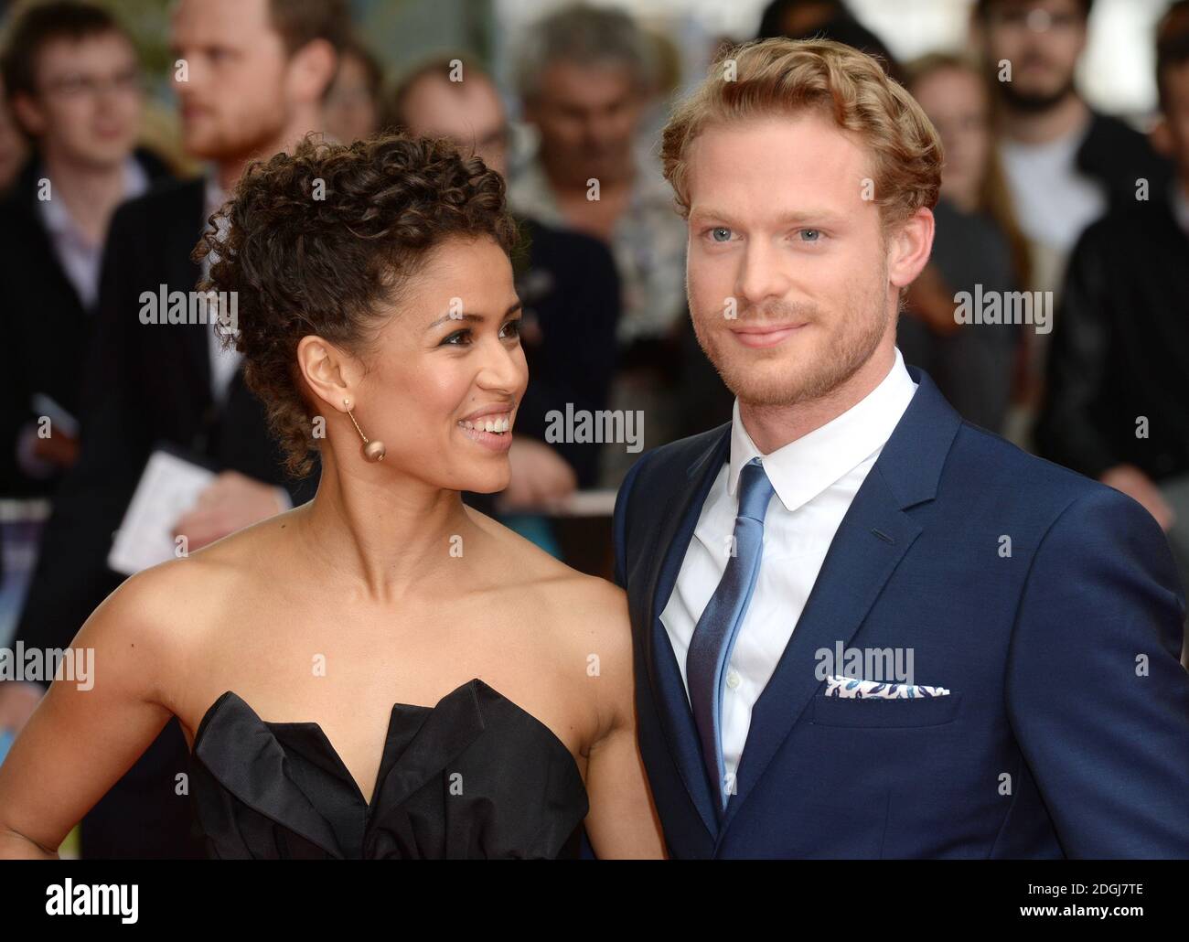 Gugu Mbasa-Raw et Sam Reid arrivent à la Belle Premiere, BFI Southbank, Londres. Banque D'Images