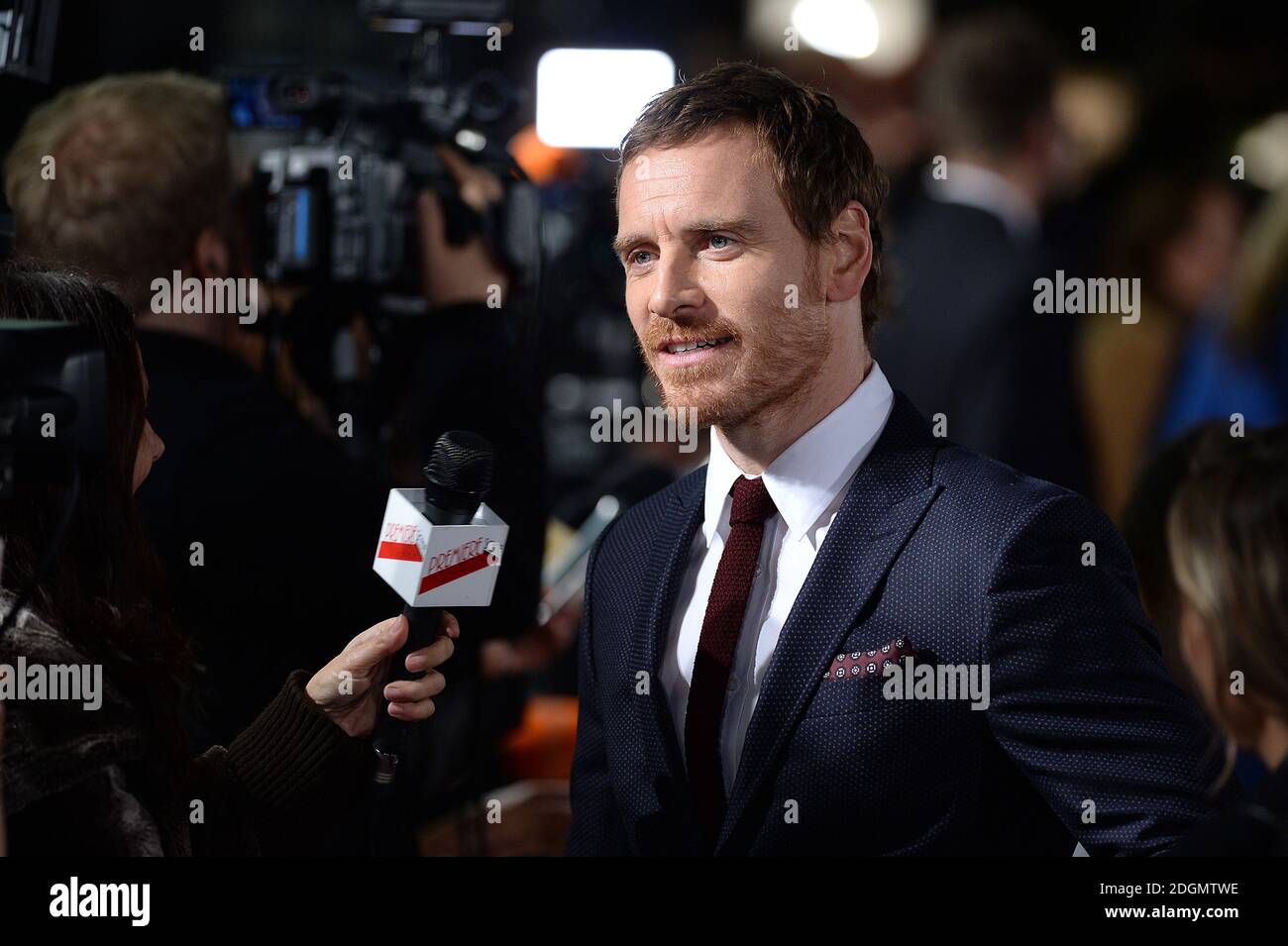 Michael Fassbender arrive à la première de Light Between Oceans UK au Curzon Mayfair, Londres. Date de la photo: Mercredi 19 octobre 2016. Crédit photo devrait: Doug PetersEMPICS Entertainment Banque D'Images