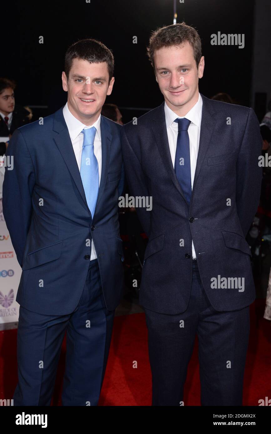 Les frères Brownlee. Alistair et Jonny Brownlee assistent aux Pride of Britain Awards 2016, à Grosvenor House, Park Lane, Londres. Le crédit photo devrait se lire comme suit : Doug Peters/EMPICS Entertainment Banque D'Images
