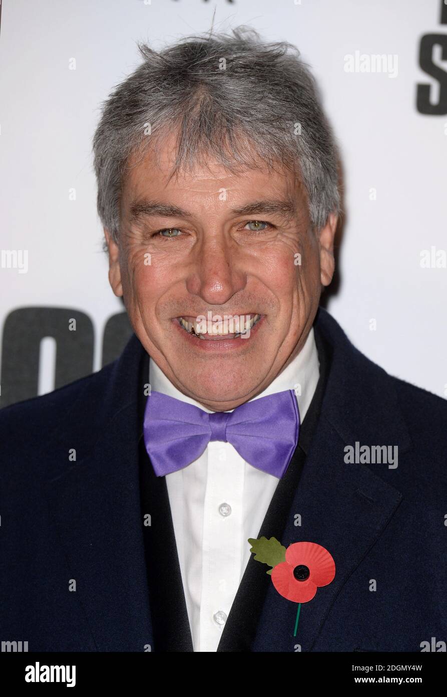 John Inverdale arrivant à la première des 100 rues, BFI Southbank, Londres Banque D'Images