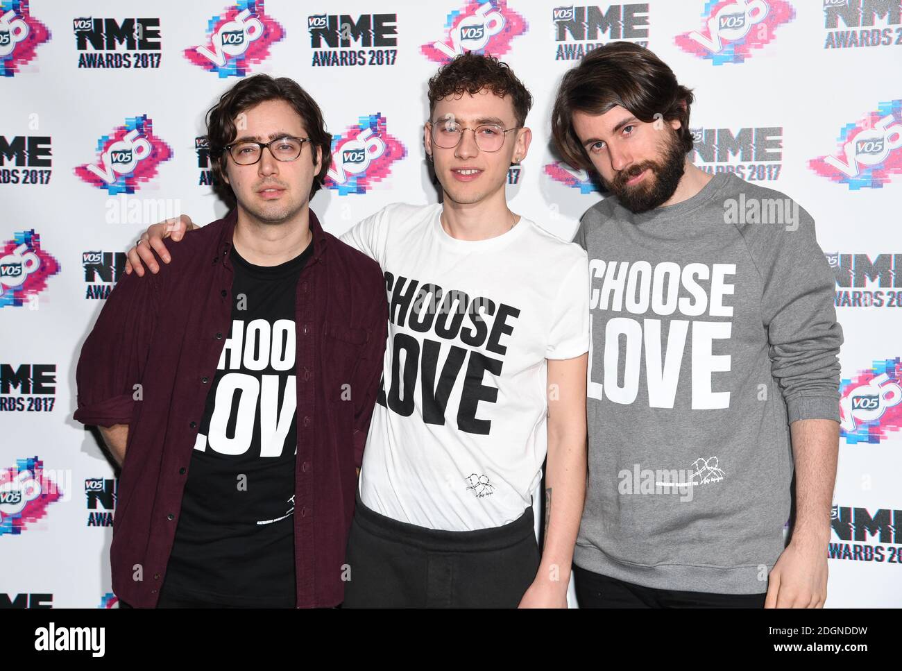 Emre Turkmen, Olly Alexander, Mikey Goldsworthy des années et des années qui arrivent aux VO5 NME Awards 2017 qui se tiennent à l'O2 Academy Brixton, Londres. Date de la photo: Mercredi 15 février 2017. Le crédit photo devrait se lire comme suit : Doug Peters/ EMPICS Entertainment Banque D'Images