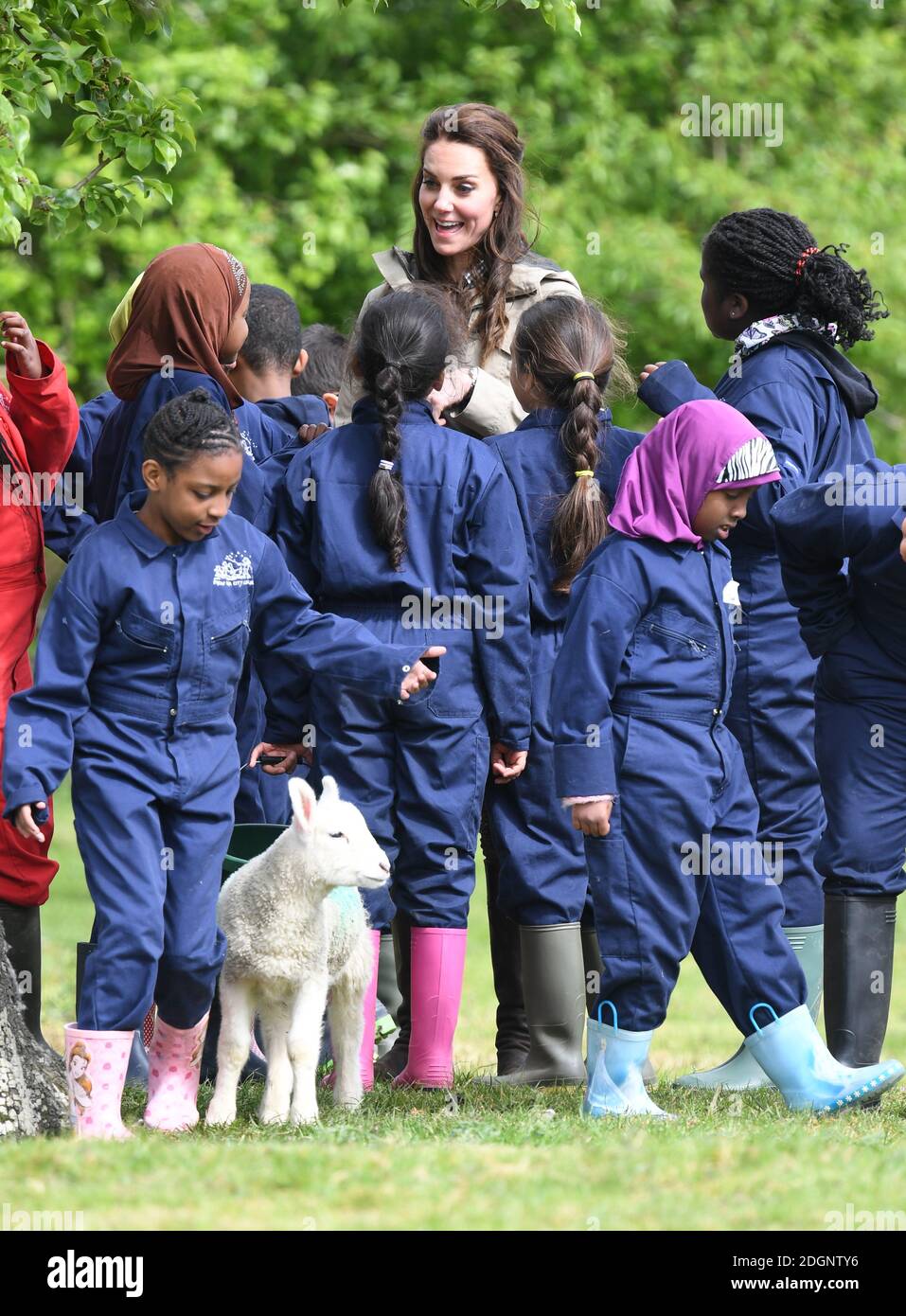 Catherine, la duchesse de Cambridge, lors d'un événement caritatif « fermes pour enfants de la ville » à Arlingham, Gloucester. Le crédit photo devrait se lire comme suit : Doug Peters/EMPICS Entertainment Banque D'Images