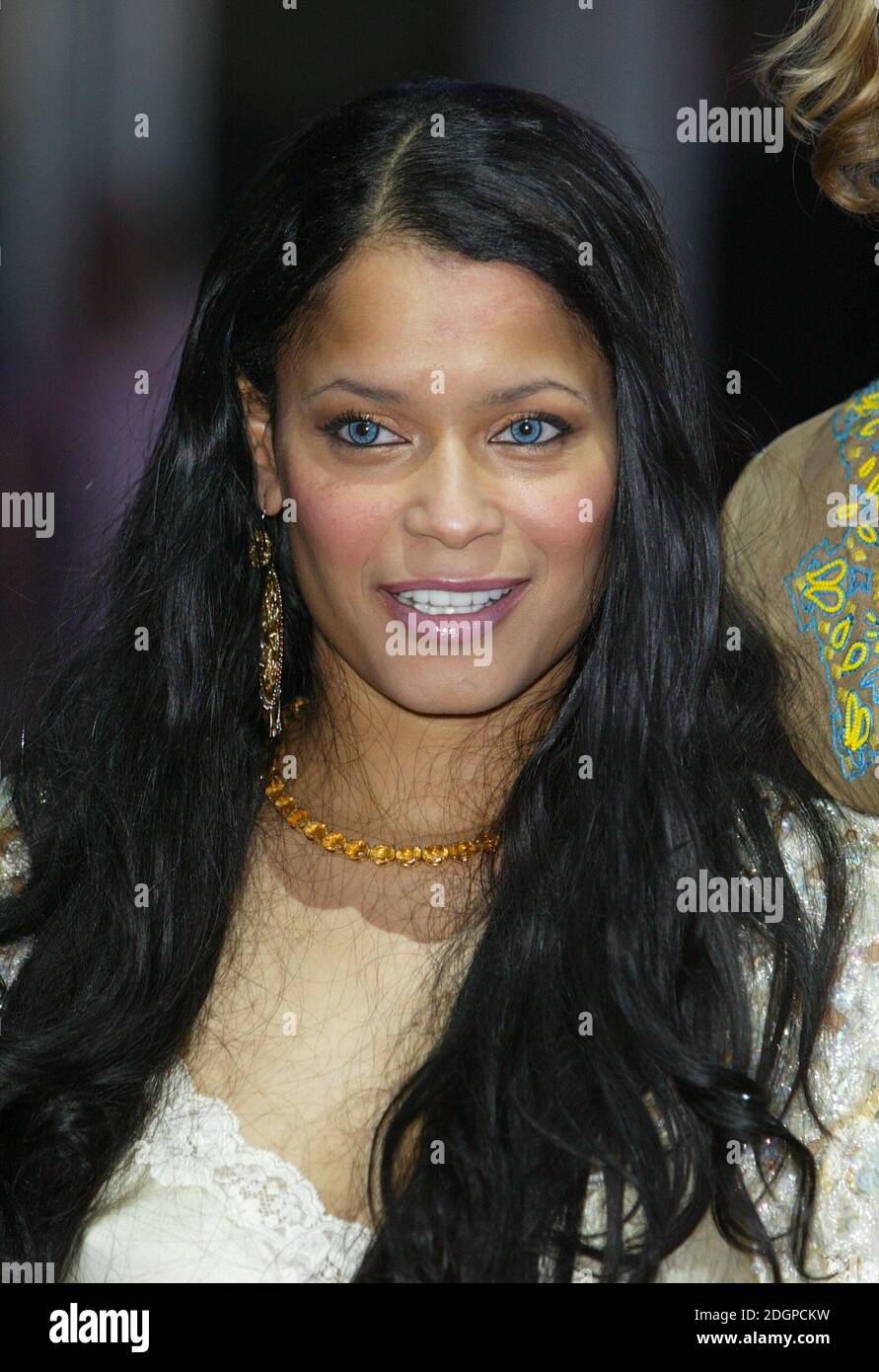 Blu cantrell Banque de photographies et d’images à haute résolution - Alamy