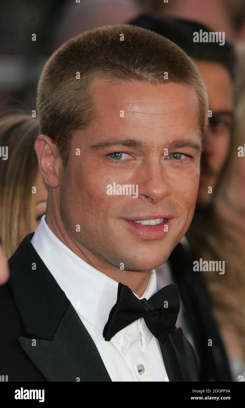 Brad Pitt à la projection de gala de son film Troy au Festival de Cannes. Banque D'Images