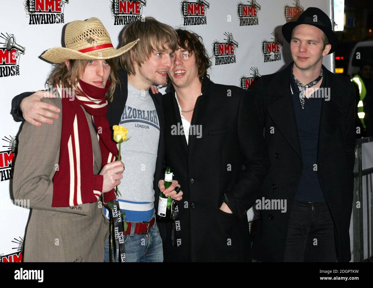 Razorlight arrive aux NME Awards 2005, Hammersmith Palais, Londres. Doug Peters/allactiondigitaL.com Banque D'Images