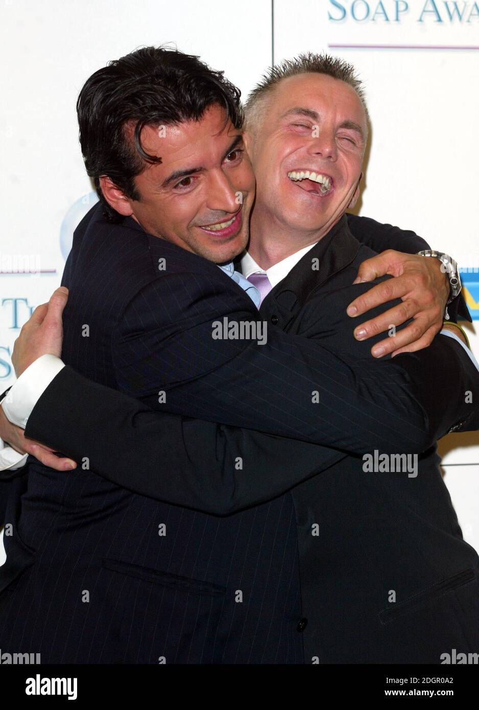 Les chefs Gary Rhodes et Jean Christophe Novelli au British SOAP Awards 2005, BBC Television Center, Londres. Doug Peters/allactiondigital.com Banque D'Images