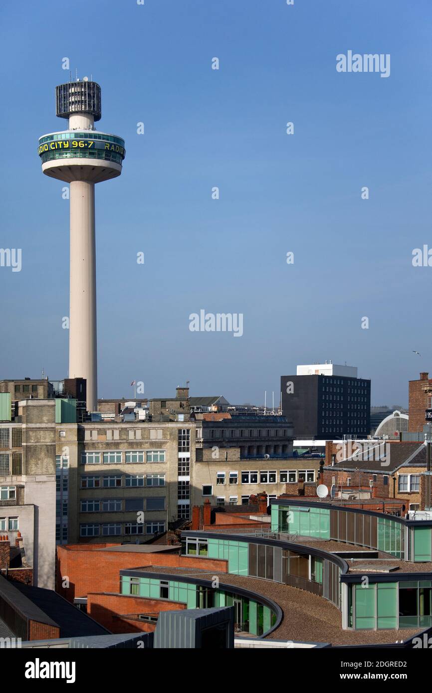 Liverpool. ROYAUME-UNI. 03.24.12. Radio City Tower (également connue sous le nom de St. Johns Beacon) dans la ville de Liverpool, dans le nord-ouest de l'Angleterre. Terminé en 1969, je Banque D'Images