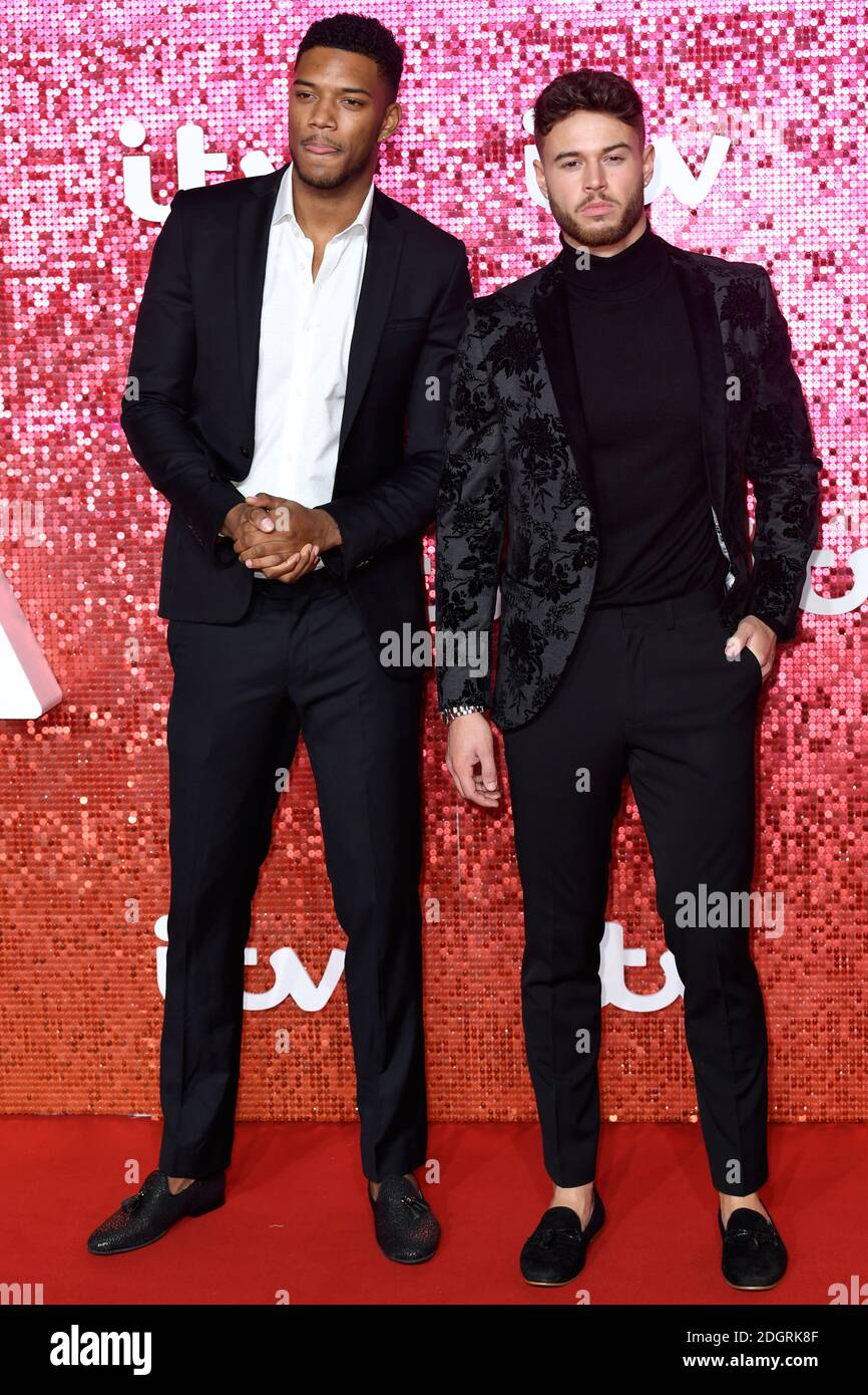 Theo Campbell (à droite) et Alex Beattie participant au Gala 2017 de l'ITV qui s'est tenu au London Paladium, à Londres. Le crédit photo devrait se lire comme suit : Doug Peters/EMPICS Entertainment Banque D'Images