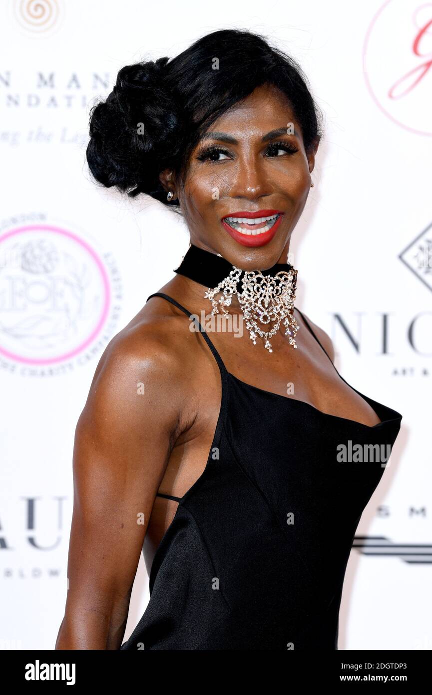 Sinitta participant au gala Nelson Mandela Global Gift, à l'hôtel Rosewood, Londres. Le crédit photo devrait se lire comme suit : Doug Peters/EMPICS Entertainment Banque D'Images