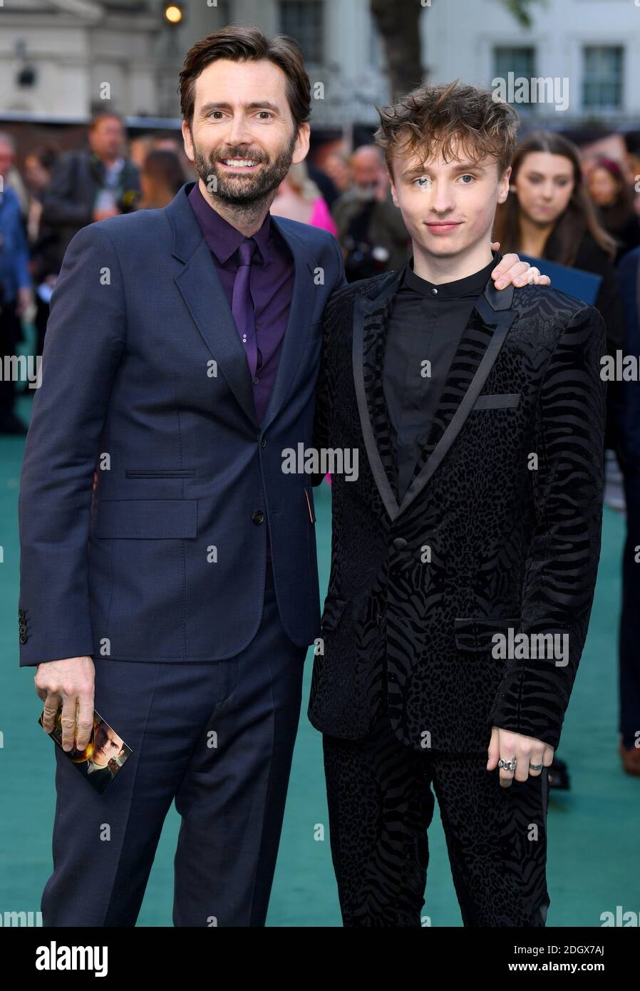 David Tennant et Ty Tennant assistent à la première britannique de Tolkien tenue à Curzon Mayfair, Londres. Crédit photo devrait lire: Doug Peters/EMPICS Banque D'Images