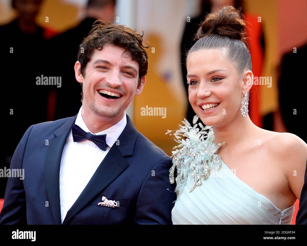 Niels Schneider et Adele Exarchopoulos assistent à la première de Sibyl lors du 72e Festival de Cannes. Crédit photo devrait se lire: Doug Peters/EMPICS Banque D'Images