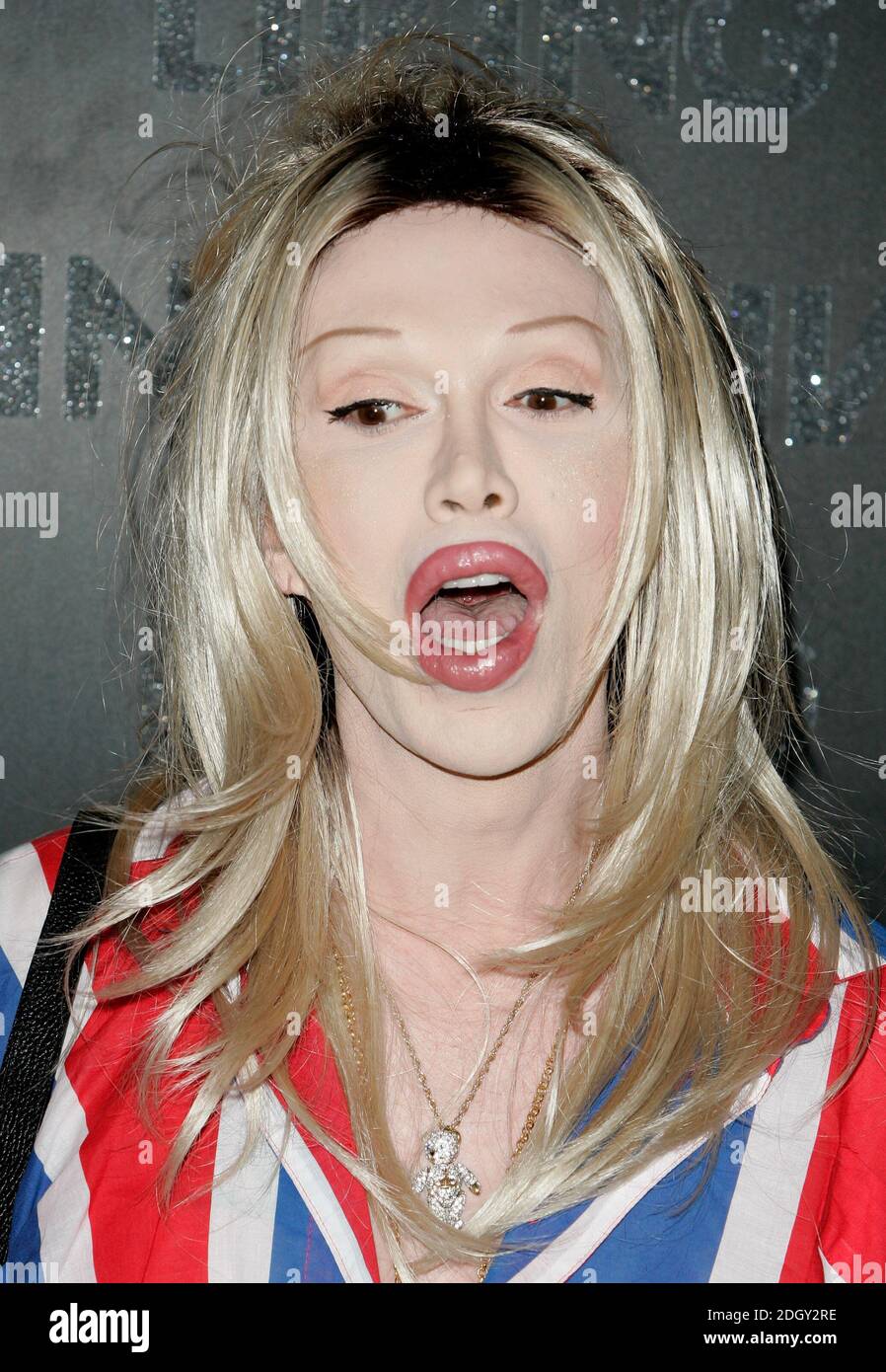 Pete Burns arrive au lancement de l'horaire d'été de Living TV, les Z Rooms, Brick Lane, Londres. Banque D'Images