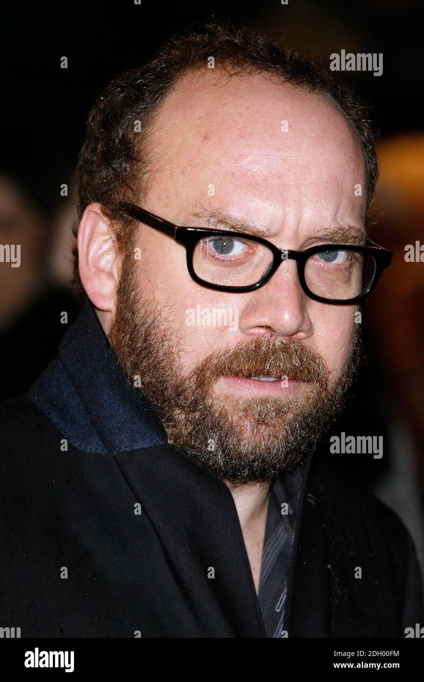 Paul Giamatti arrivant à la première européenne de Fred Claus au Empire Cinema de Leicester Square, dans le centre de Londres. Banque D'Images