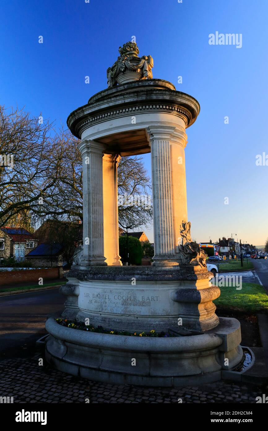 Mémorial Sir Daniel Cooper Bart, ville de Newmarket, Suffolk, Angleterre, Royaume-Uni Banque D'Images