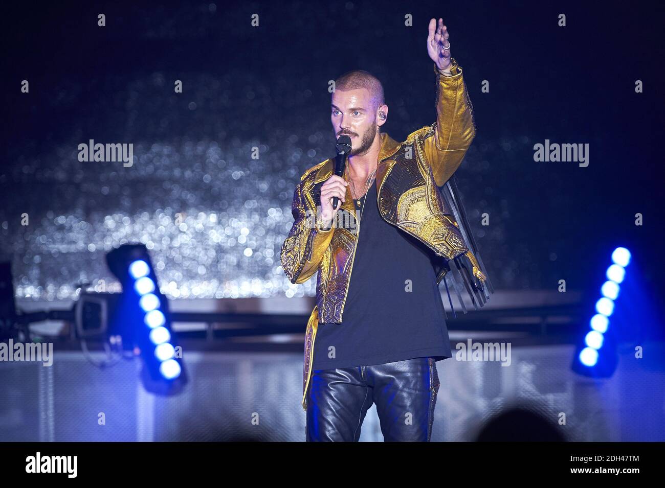 Le chanteur français M. Pokora (alias Matt Pokora, Matthieu Tota) se produit en direct sur scène à 'le Tigre' avec son 'My Way Tour' lors du 'Festival de la chanson LOL', le 30 juin 2017 à Margny-les-Compiegne, en France. Photo par Edouard Bernaux/Abacapress.com Banque D'Images