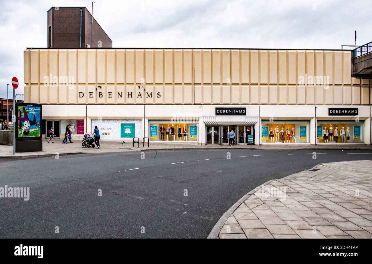 Debenhams Department Store, Stockport Town Center, Greater Manchester, Angleterre, Royaume-Uni Banque D'Images