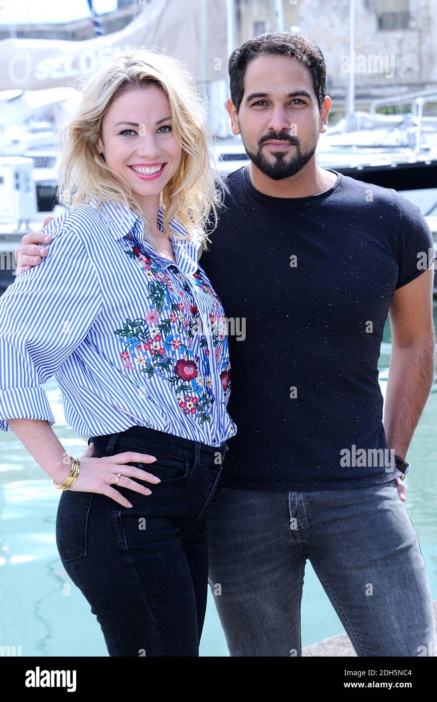 Qui Est La Compagne De Samy Gharbi Samy Gharbi et Maud Baecker assistent un photocall pour le film Demain nous  Appartient Lors du 4eme jour du 19e Festival de la Fiction TV francophone  de la Rochelle a la Rochelle,