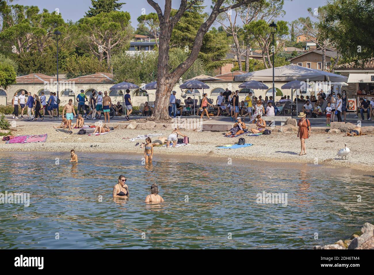 Détail de la plage à Lazise sur le lac de Garde 2 Banque D'Images