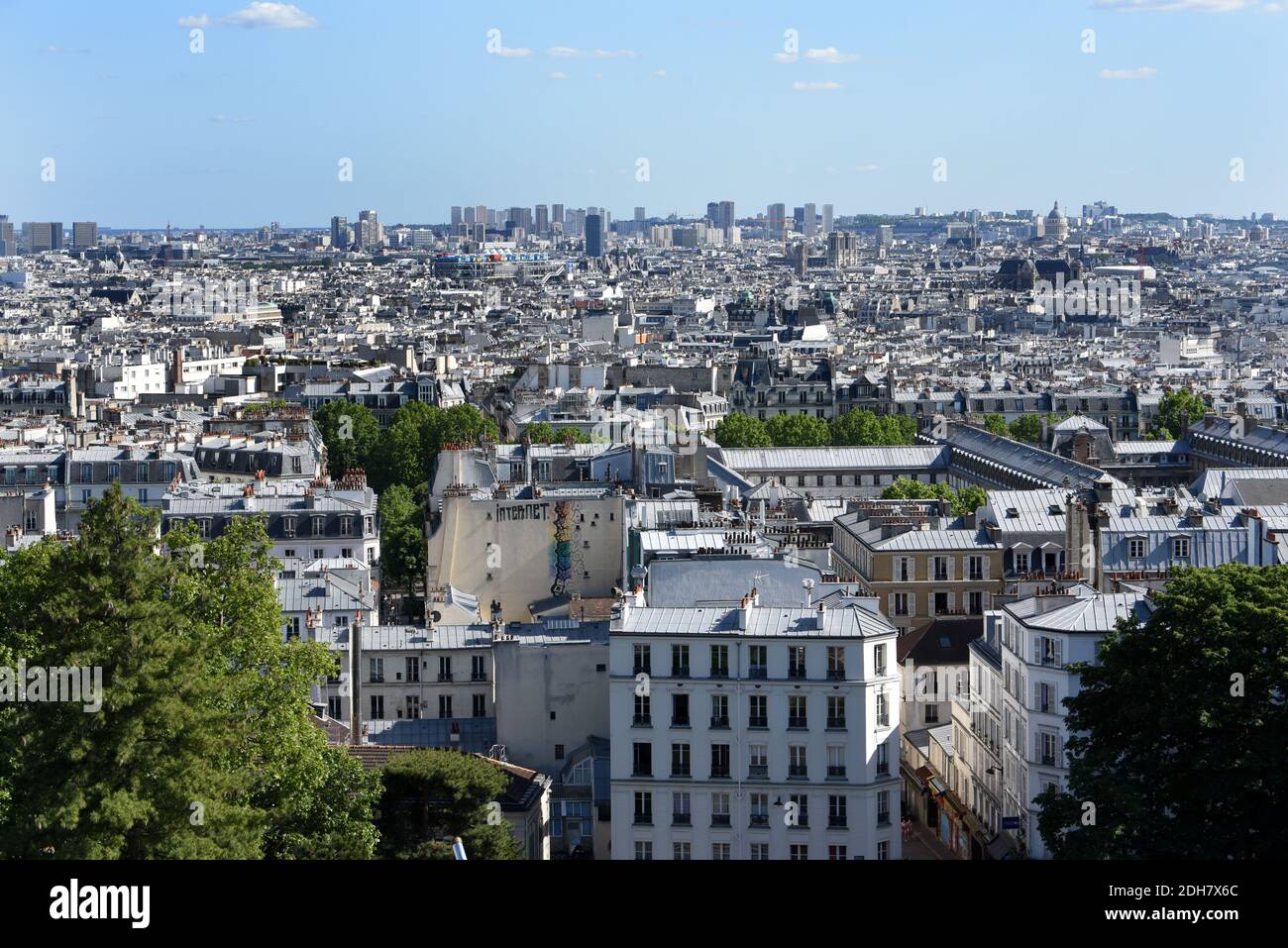 Vue d'ensemble de la ville de Paris depuis la colline de Montmartre dans le 18ème arrondissement (quartier) Banque D'Images