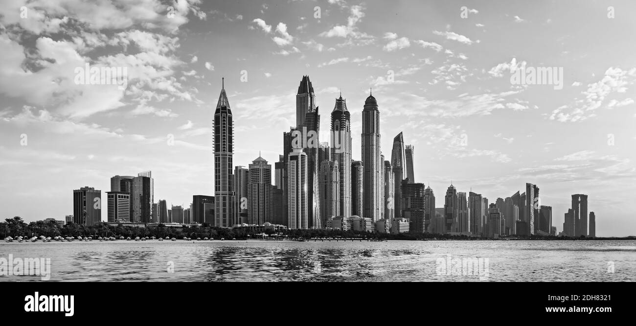 Marina de Dubaï et plage de Jumeirah, Dubaï, Émirats arabes Unis Banque D'Images