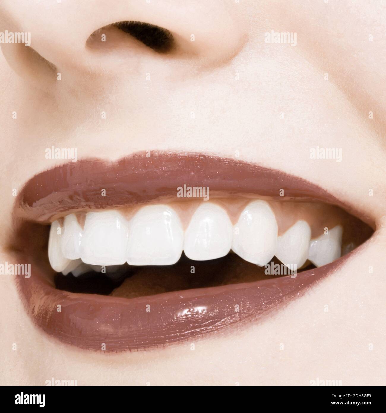 Dents naturelles parfaites Banque de photographies et d'images à haute  résolution - Alamy