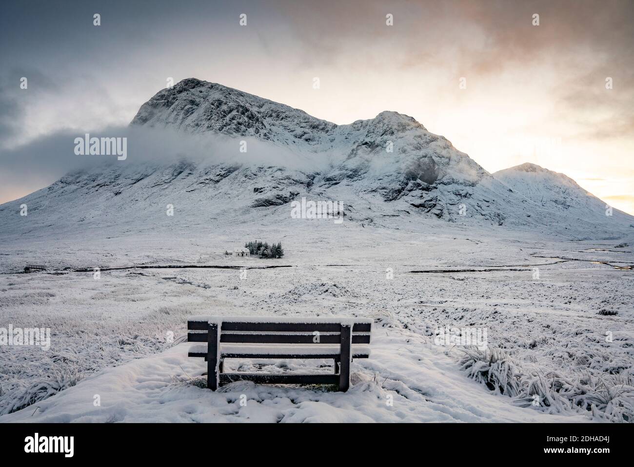 Paysage hivernal enneigé de Buachille Etive Mor à Glen COE dans les Highlands écossais, Écosse, Royaume-Uni Banque D'Images
