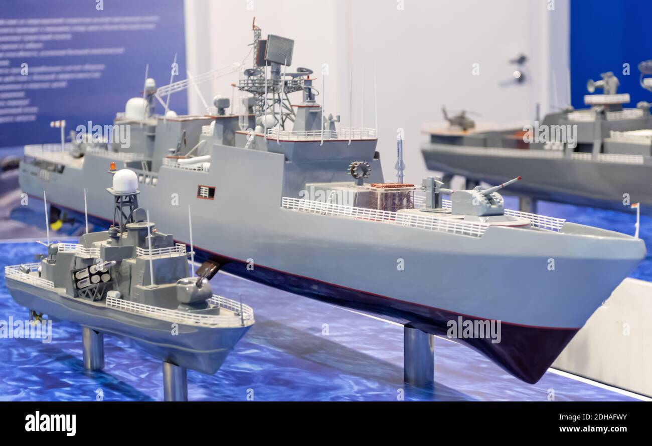 Navire De Guerre Moderne Banque d'image et photos - Alamy