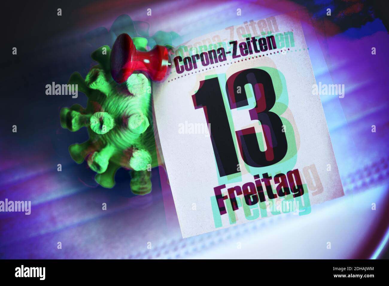 FOTOMONTAGE, coronavirus und Kalenderblatt vom Freitag, den 13. Banque D'Images