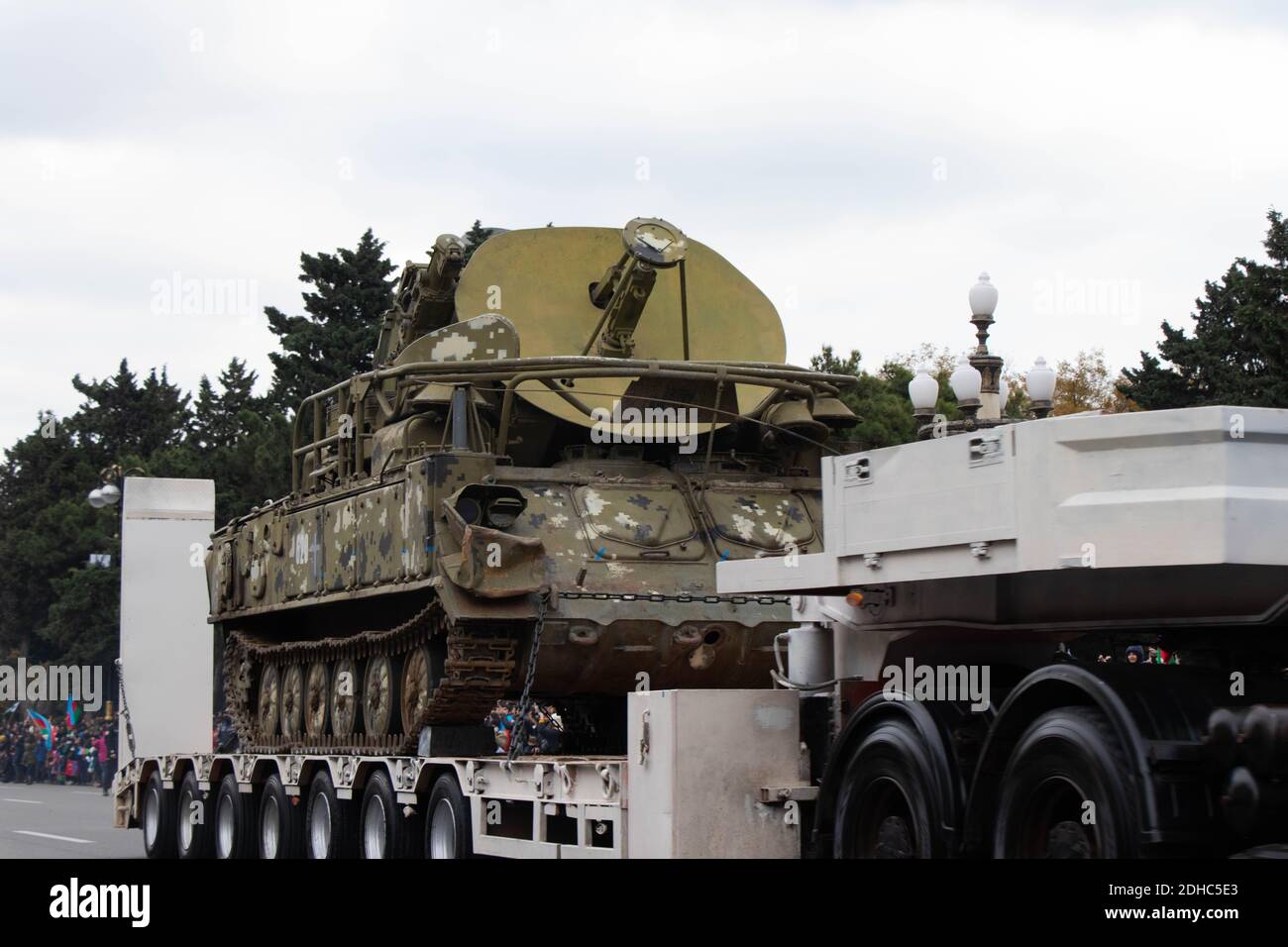 Bakou - Azerbaïdjan : 10 décembre 2020. Système de défense aérienne arménien capturé par l'Armée azerbaïdjanaise. Défilé militaire. Banque D'Images