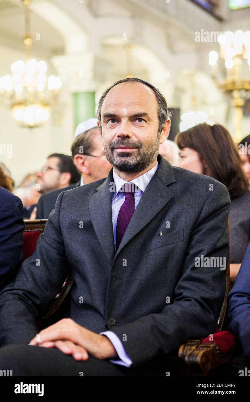 Le Premier ministre français Edouard Philippe célèbre la nouvelle année ...
