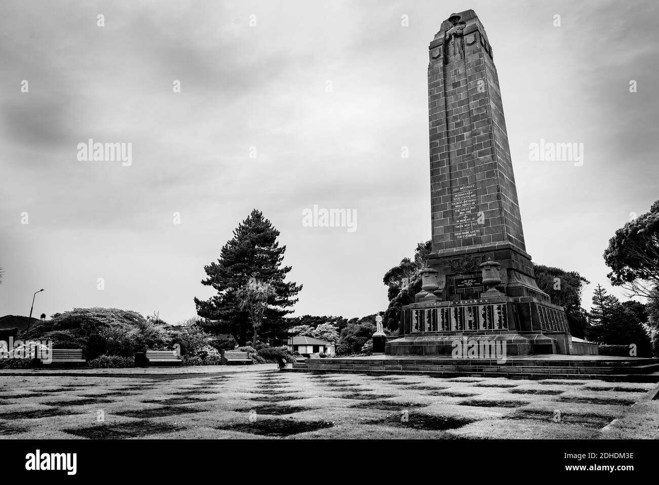 Invercargill, Nouvelle-Zélande   octobre 30 2020 ; Lest We Forget, WW1 Memorial dans les Queens Gardens de la ville à Invercargill, Southland, Nouvelle-Zélande. Banque D'Images
