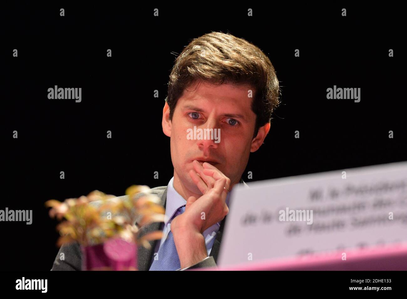 Julien Denormandie, ministre adjoint de la cohésion territoriale lors de sa visite à la Rochelle, Charente-Maritime, France, le 31 octobre 2017. Photo par Arnault Serriere/ABACAPRESS.COM Banque D'Images