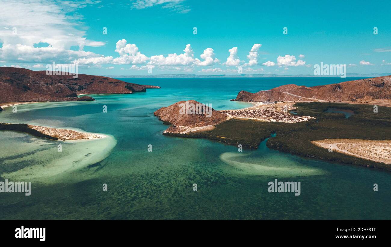 Vue aérienne de la plage tropicale au Mexique Balandra Drone Banque D'Images