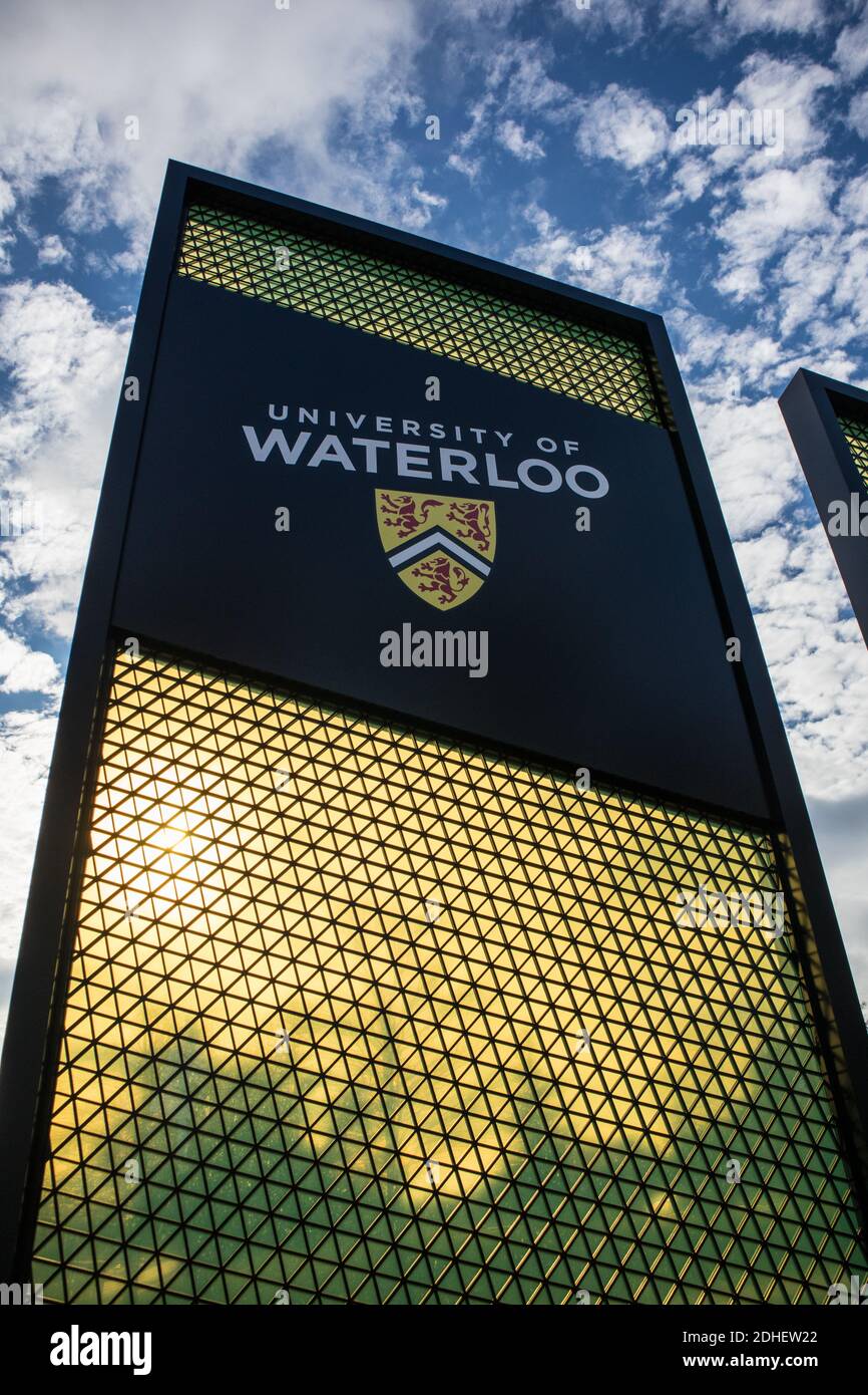 Entrée de l'Université de Waterloo. Banque D'Images