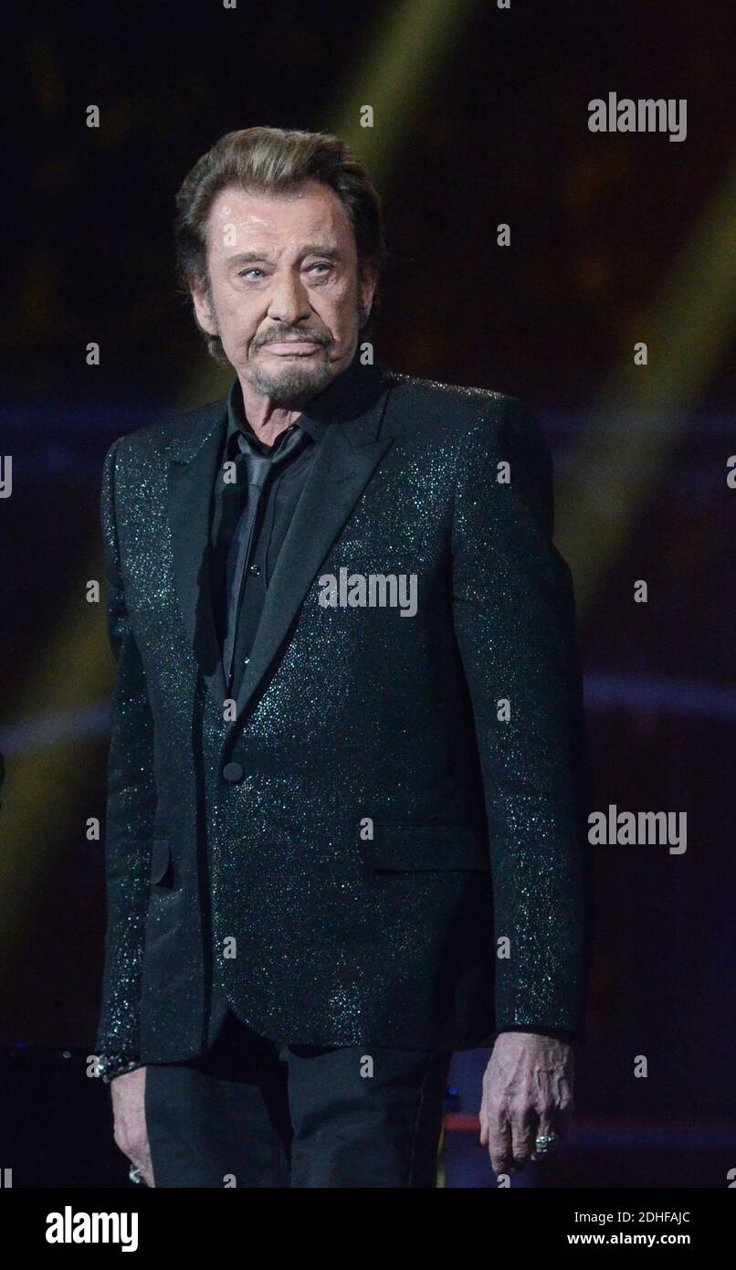 Johnny Hallyday (Jean-Philippe Smet) pendant le show tv, champ de Mars Tour Eiffel (Paris), France le 6 décembre 2014. Photo de Vincent Gramain/ABACAPRESS.COM Banque D'Images