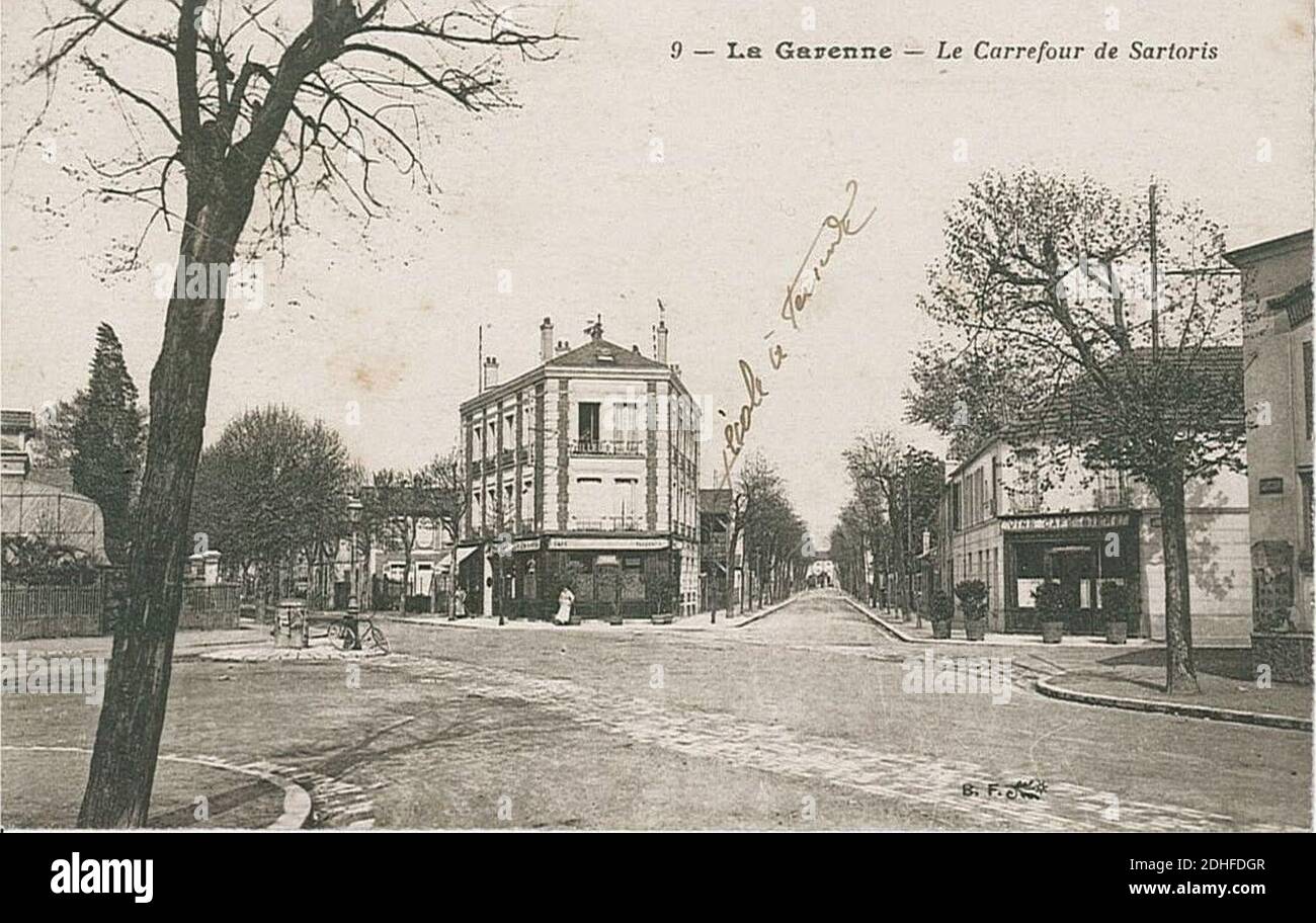 La Garenne Colombes.rond point Valpacos.rue de l'Aigle.rue Sartoris. Banque D'Images