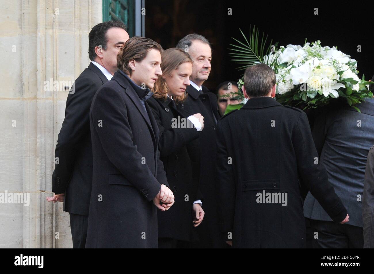 Jean Sarkozy, Pierre Sarkozy, François Sarkozy, Olivier Sarkozy assister  aux funérailles d'Andrée Sarkozy aka Dadue, mère de l'ancien président  français Nicolas Sarkozy, à l'église Saint-Jean-Baptiste de  Neuilly-sur-Seine, France, le 18 décembre 2017.