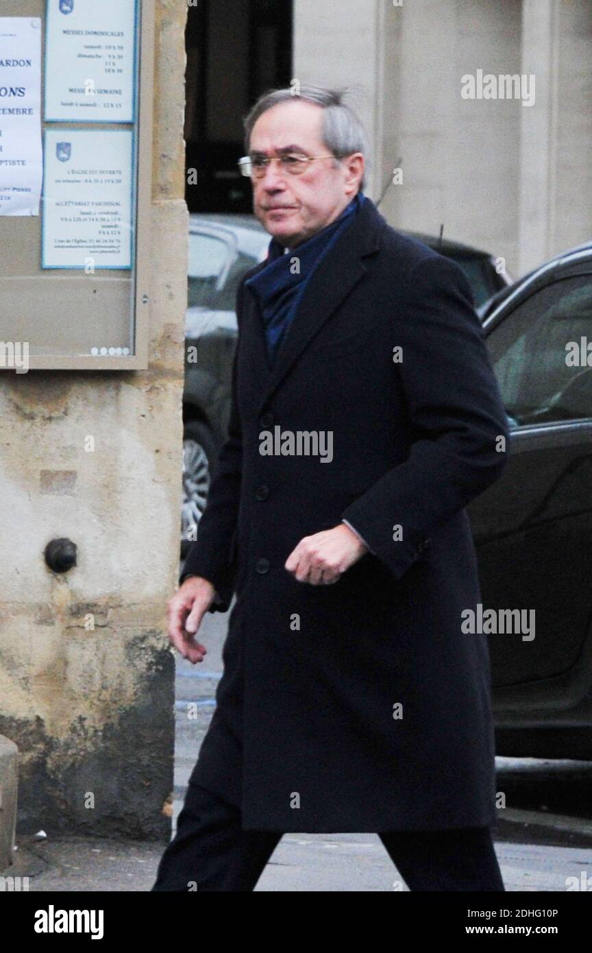 Claude Guant assistant aux funérailles d'Andrée Sarkozy aka Dadue, mère de l'ancien président français Nicolas Sarkozy, à l'église Saint-Jean-Baptiste de Neuilly-sur-Seine, France, le 18 décembre 2017. Photo par ABACAPRESS.COM Banque D'Images