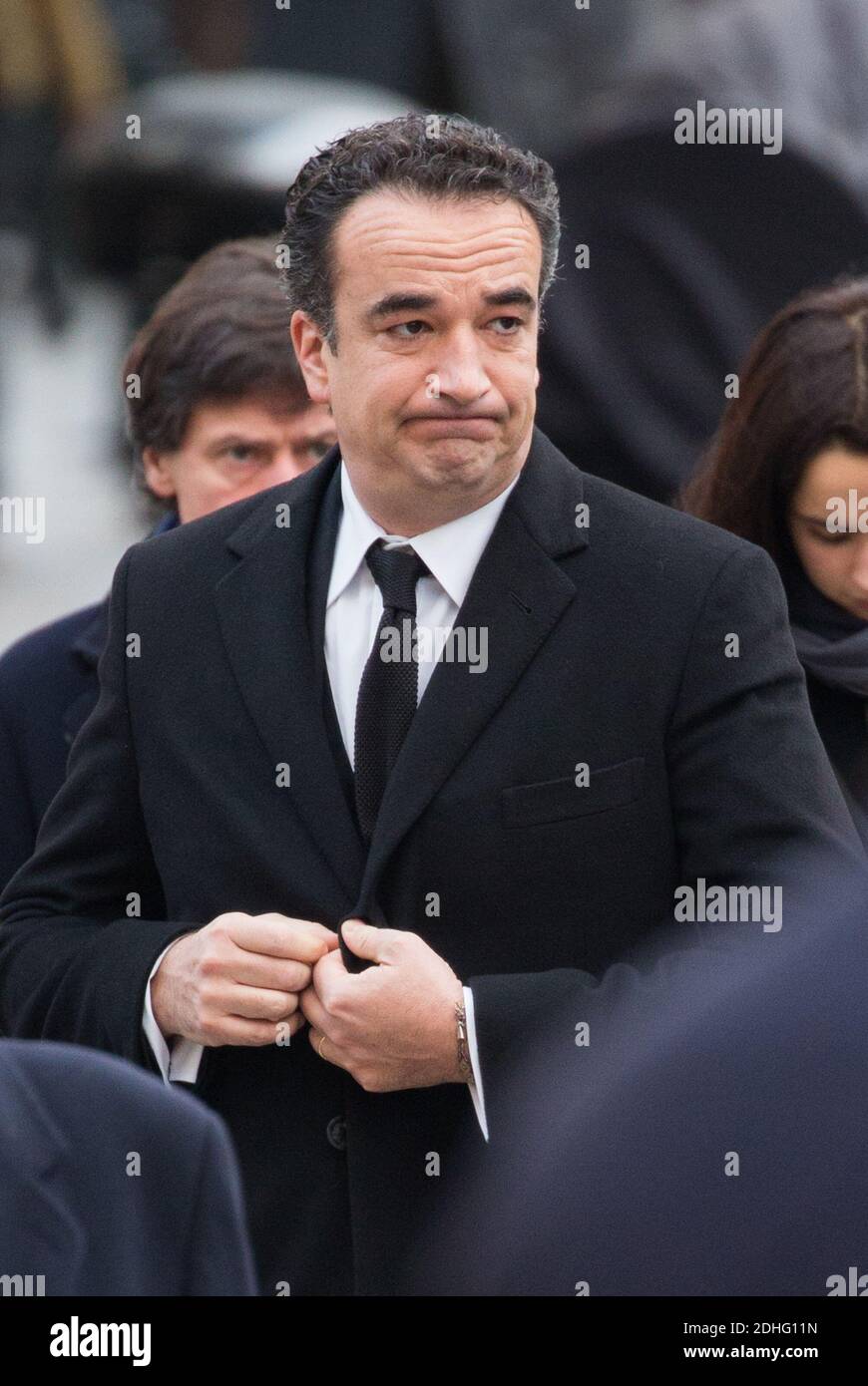 Olivier Sarkozy assister aux funérailles d'Andrée Sarkozy aka Dadue, mère de l'ancien président français Nicolas Sarkozy, à l'église Saint-Jean-Baptiste de Neuilly-sur-Seine, France, le 18 décembre 2017. Photo par ABACAPRESS.COM Banque D'Images