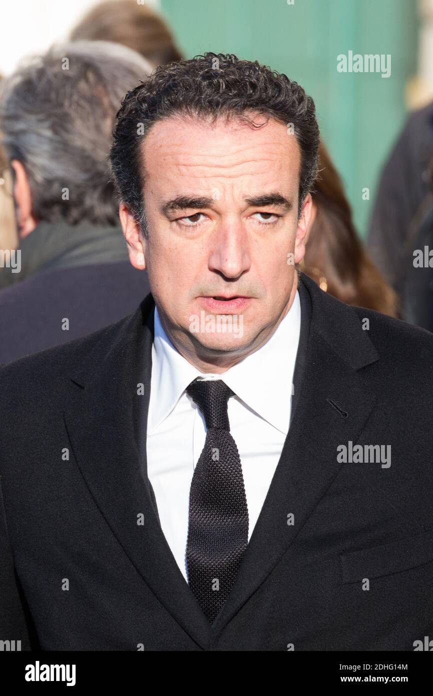 Olivier Sarkozy lors des funérailles d'Andrée Sarkozy aka Dadue, mère de l'ancien président français Nicolas Sarkozy, à l'église Saint-Jean-Baptiste de Neuilly-sur-Seine, France, le 18 décembre 2017. Photo par ABACAPRESS.COM Banque D'Images