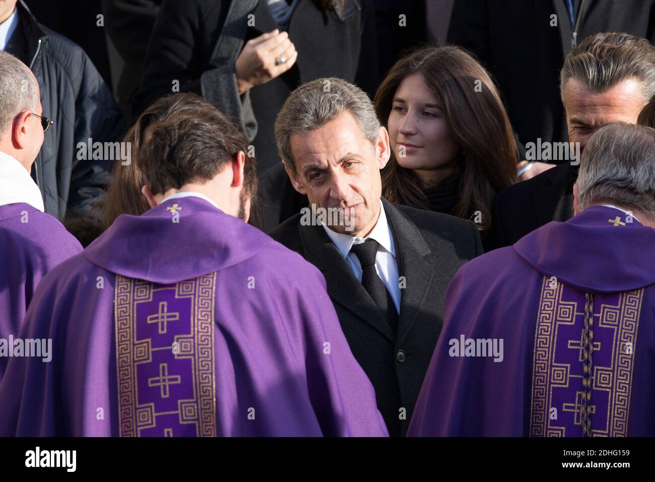 Nicolas Sarkozy, François Sarkozy pendant les funérailles d'Andrée Sarkozy aka Dadue, mère de l'ancien président français Nicolas Sarkozy, à l'église Saint-Jean-Baptiste de Neuilly-sur-Seine, France, le 18 décembre 2017. Photo par ABACAPRESS.COM Banque D'Images