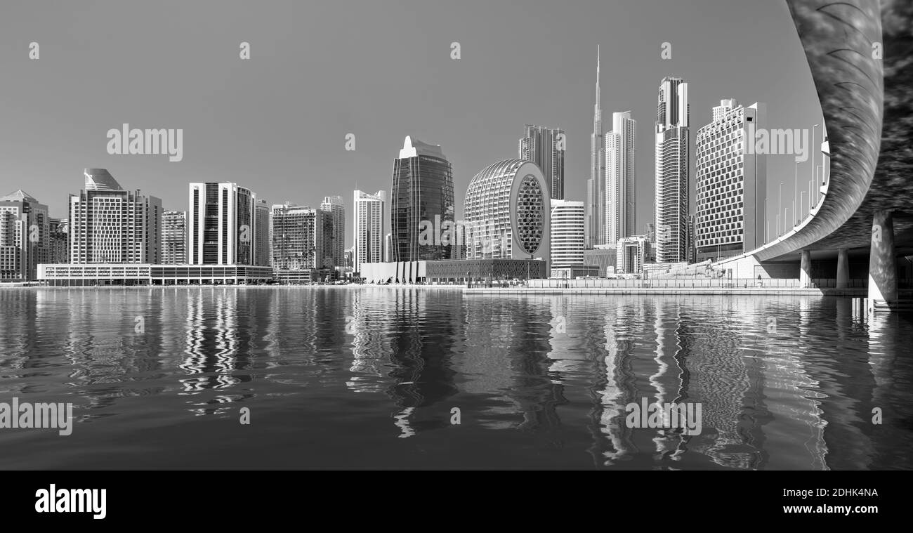 Amazing Dubai centre-ville skyline au coucher du soleil, Dubaï, Émirats Arabes Unis Banque D'Images
