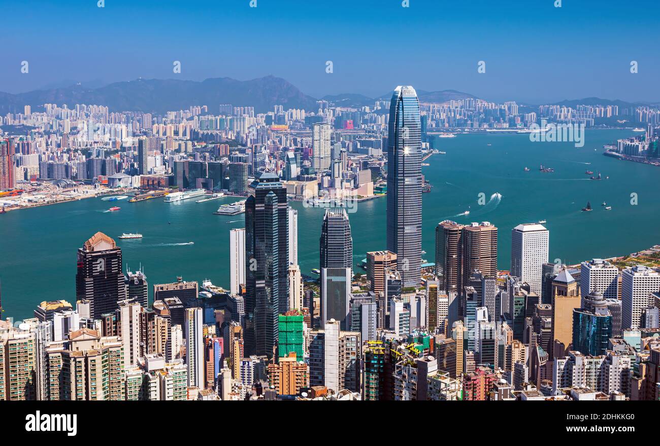 Incroyable horizon de la ville de Hong Kong depuis Victoria Peak au lever du soleil, Chine Banque D'Images